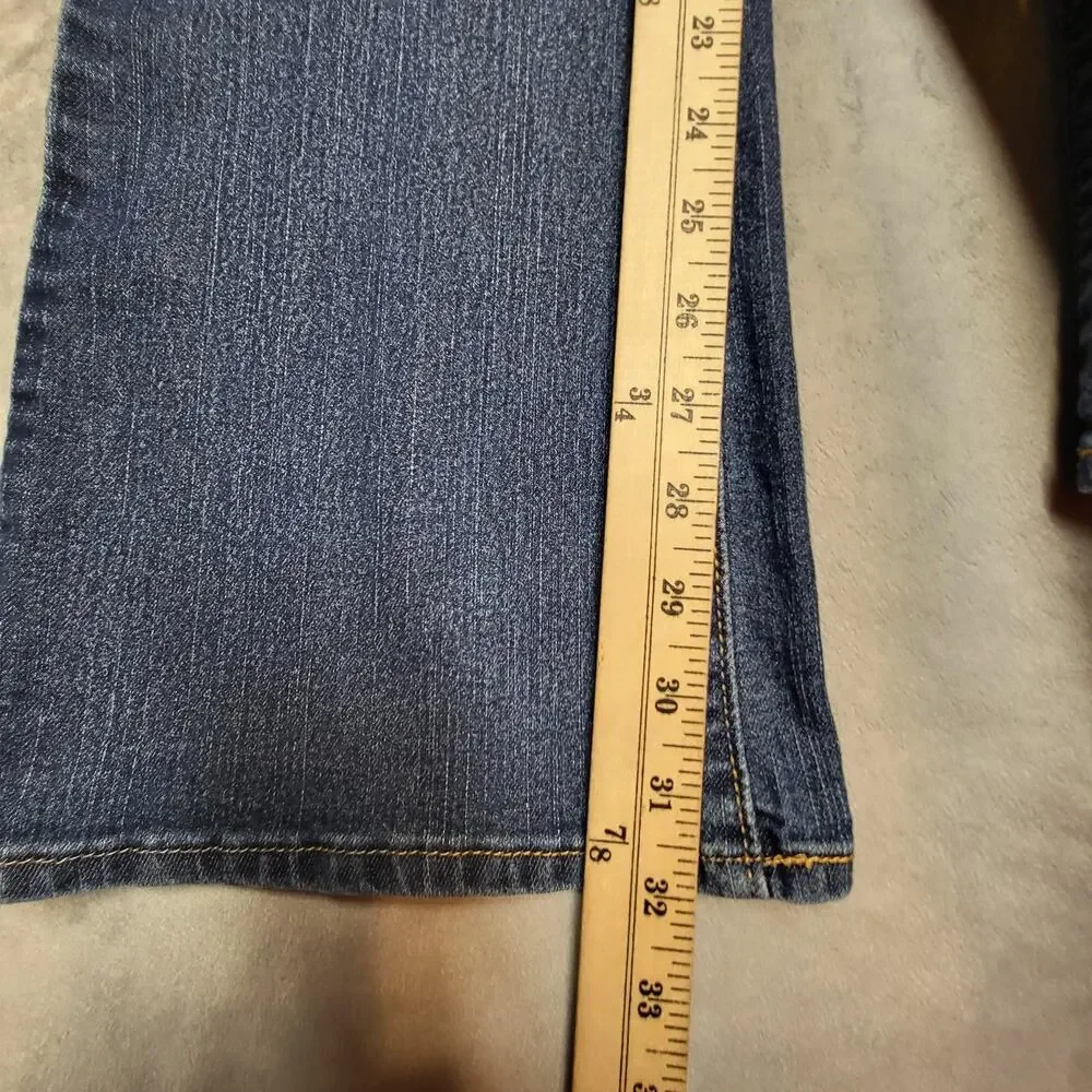 Levis Jeans Womens 10 Blue Medium Wash Modern Bootcut Stretch Denim Pockets - Picture 5 of 9